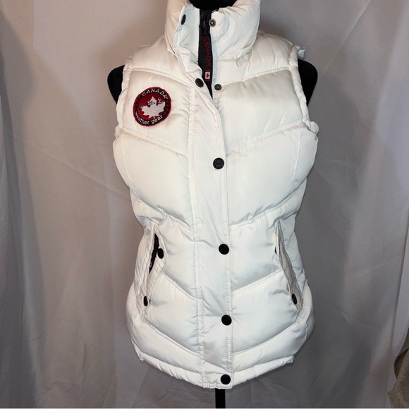 CANADA Weathergear Women’s Snap Up Puffer Vest RN 74299 Size S/C/P - Picture 4 of 16